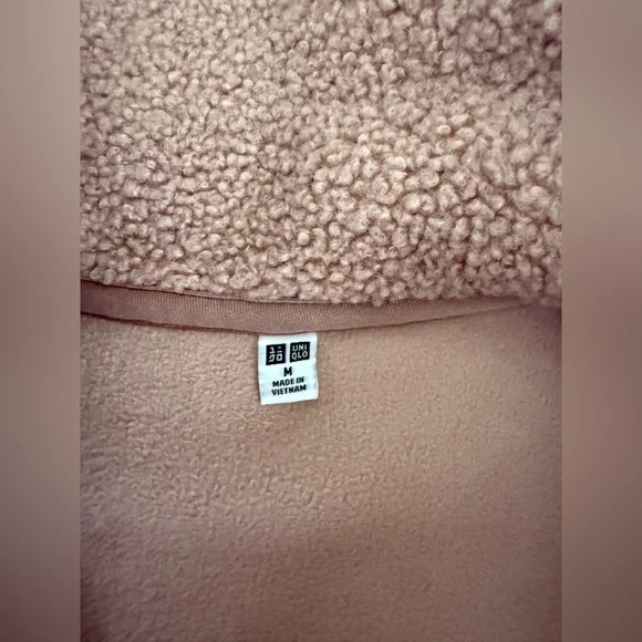 Uniqlo Women's Blush Teddy Jacket - Picture 2 of 2